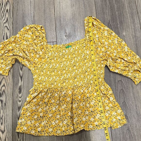 Dip Puff Sleeve Blouse - Picture 9 of 9